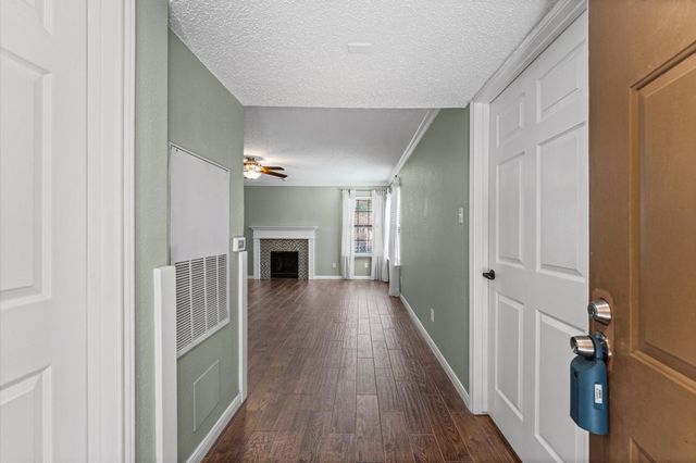 2300 Old Spanish Trail 1109, Houston, TX 77054