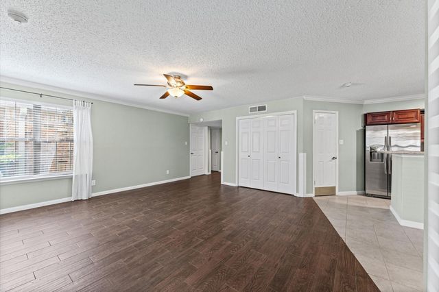 2300 Old Spanish Trail 1109, Houston, TX 77054