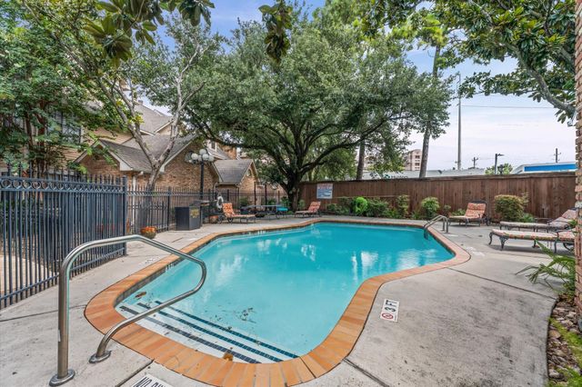 2300 Old Spanish Trail 1109, Houston, TX 77054