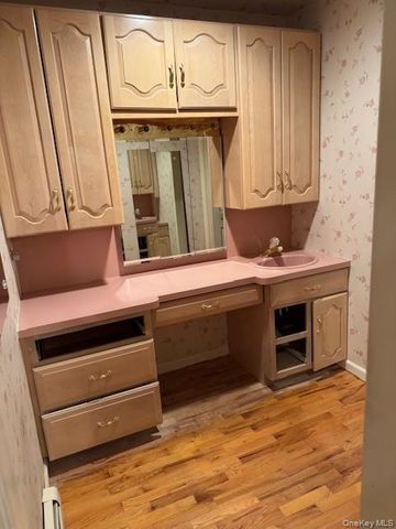 15 Dugan Lane, Yonkers, NY 10710