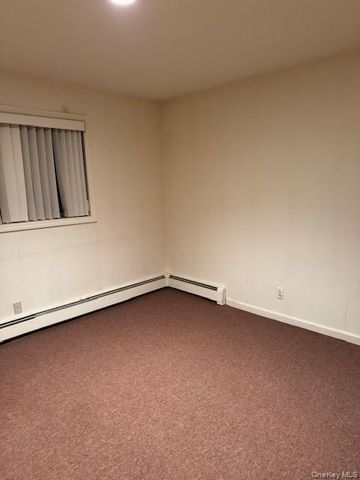 15 Dugan Lane, Yonkers, NY 10710