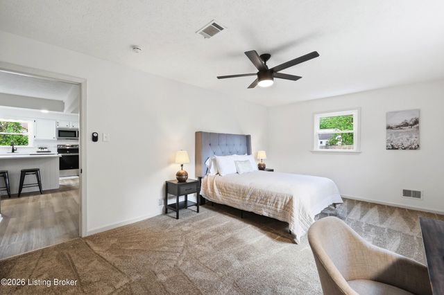 1024 Seelbach Ave, Louisville, KY 40215