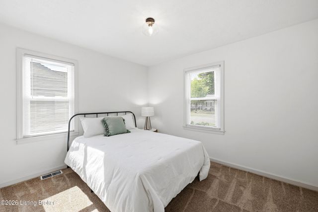 1024 Seelbach Ave, Louisville, KY 40215