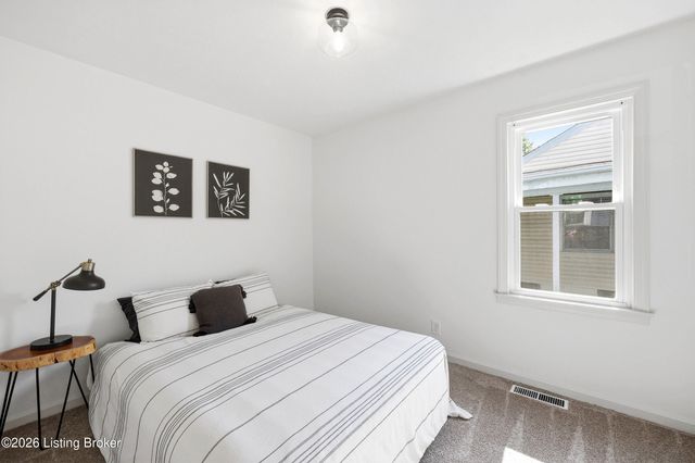 1024 Seelbach Ave, Louisville, KY 40215