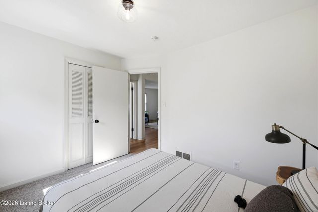 1024 Seelbach Ave, Louisville, KY 40215