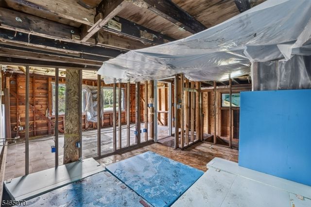 48 Lebanon Rd, West Milford Twp., NJ 07421
