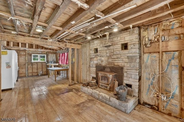 48 Lebanon Rd, West Milford Twp., NJ 07421