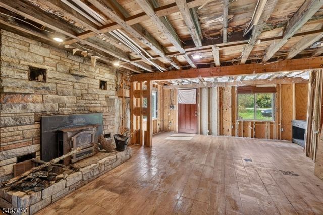 48 Lebanon Rd, West Milford Twp., NJ 07421