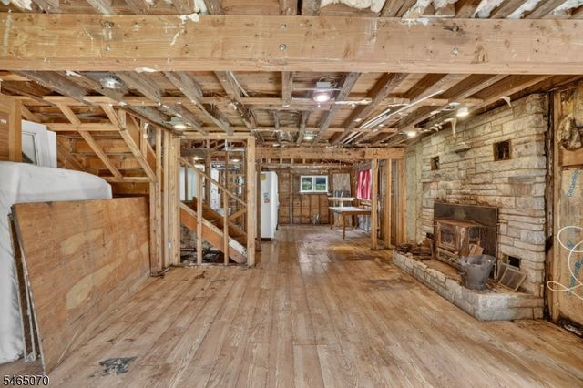 48 Lebanon Rd, West Milford Twp., NJ 07421