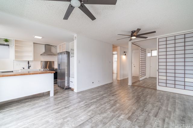 1026 Kalo Place 603, Honolulu, HI 96826