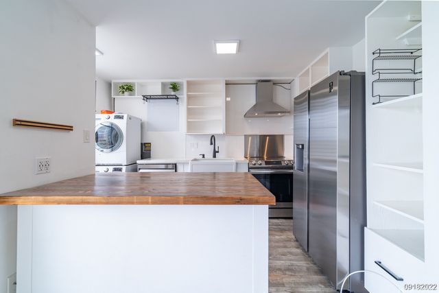 1026 Kalo Place 603, Honolulu, HI 96826