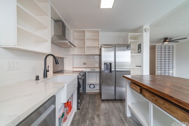 1026 Kalo Place 603, Honolulu, HI 96826