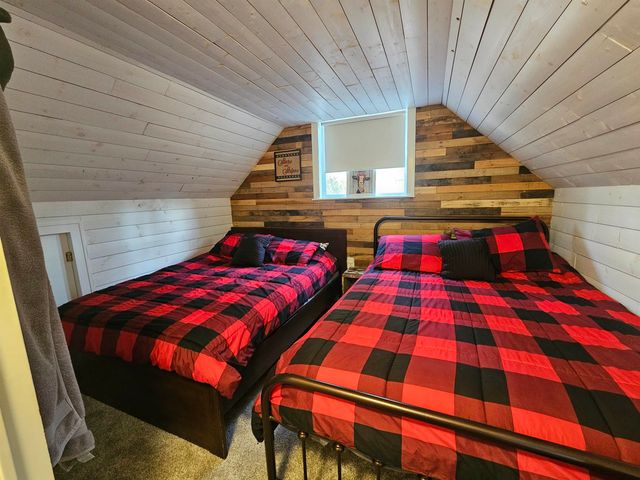 1881 W Haskell Lake Road, Harrison, MI 48265