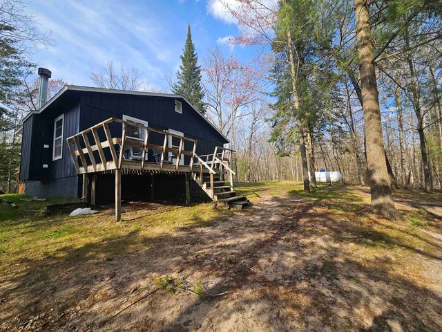 1881 W Haskell Lake Road, Harrison, MI 48265