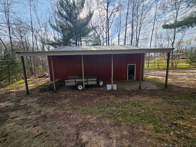 1881 W Haskell Lake Road, Harrison, MI 48265