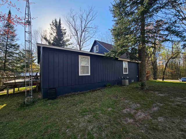 1881 W Haskell Lake Road, Harrison, MI 48265