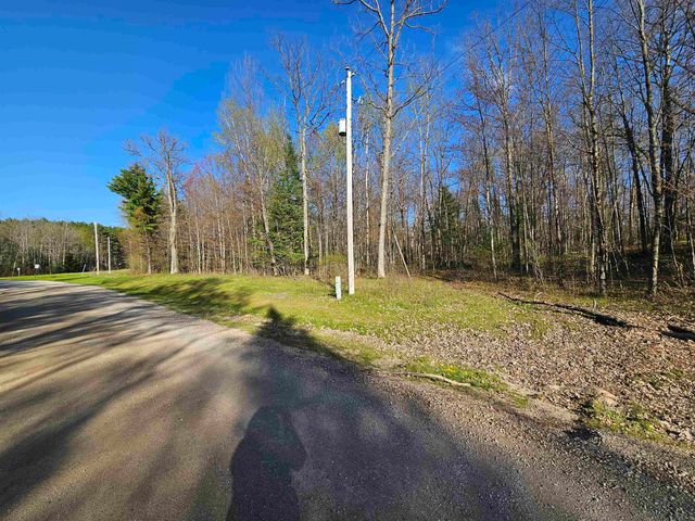 1881 W Haskell Lake Road, Harrison, MI 48265