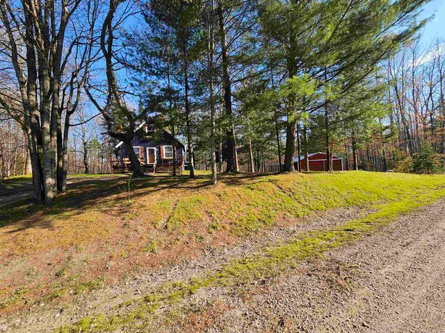 1881 W Haskell Lake Road, Harrison, MI 48265