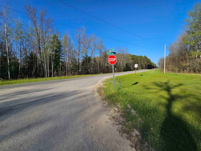 1881 W Haskell Lake Road, Harrison, MI 48265