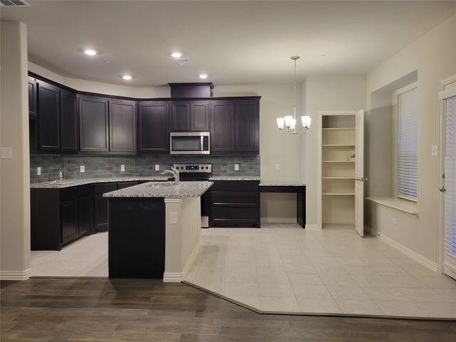 4419 Beaver Lane, Irving, TX 75061