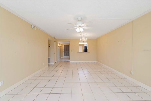 6999 W COUNTRY CLUB DRIVE N 125, Sarasota, FL 34243