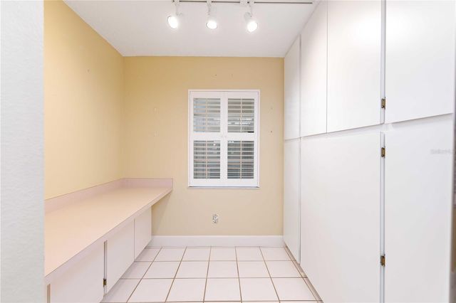 6999 W COUNTRY CLUB DRIVE N 125, Sarasota, FL 34243