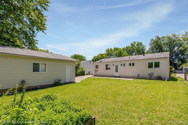 39240 Nottingham Street, Westland, MI 48186