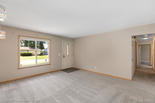 39240 Nottingham Street, Westland, MI 48186