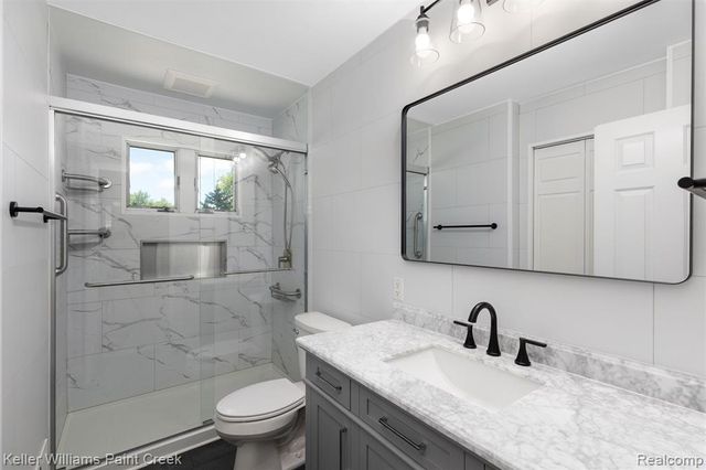 39240 Nottingham Street, Westland, MI 48186