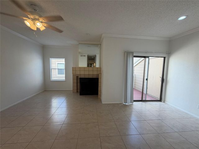 2710 Grants Lake Boulevard C4, Sugar Land, TX 77479