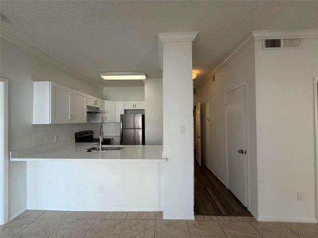 2710 Grants Lake Boulevard C4, Sugar Land, TX 77479