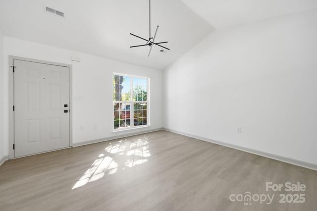 1504 Bear Brook Drive, Charlotte, NC 28214