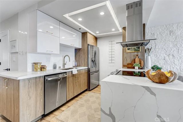 615 Esplanade 508, Redondo Beach, CA 90277