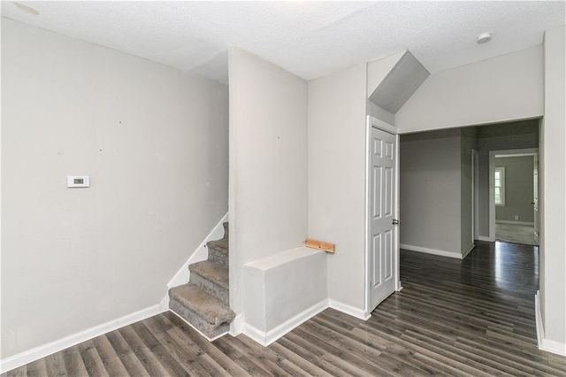 5605 E 36TH Street, Kansas City, MO 64128