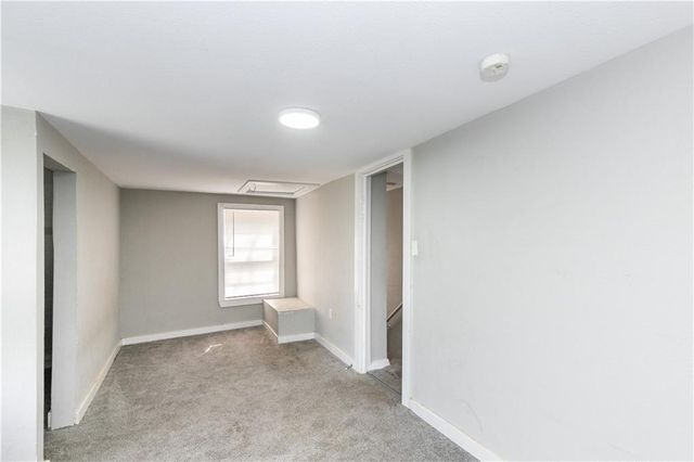 5605 E 36TH Street, Kansas City, MO 64128
