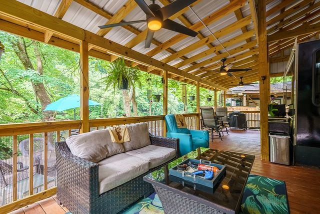 65 1st Street, Ellijay, GA 30540