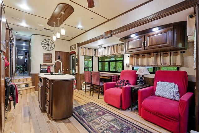 65 1st Street, Ellijay, GA 30540