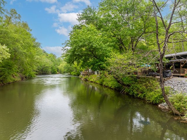 65 1st Street, Ellijay, GA 30540