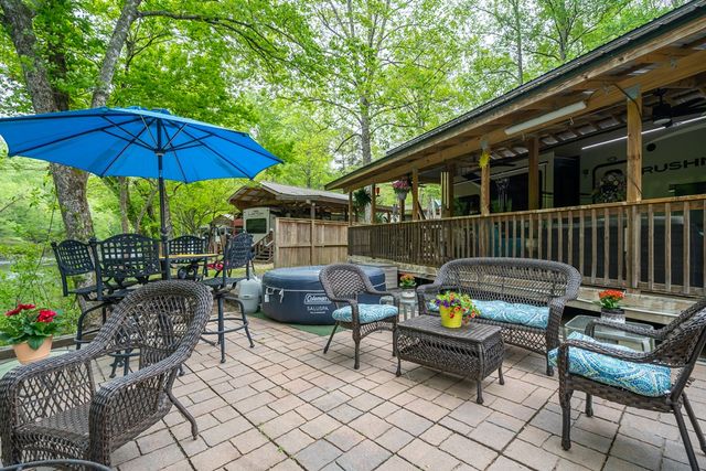 65 1st Street, Ellijay, GA 30540