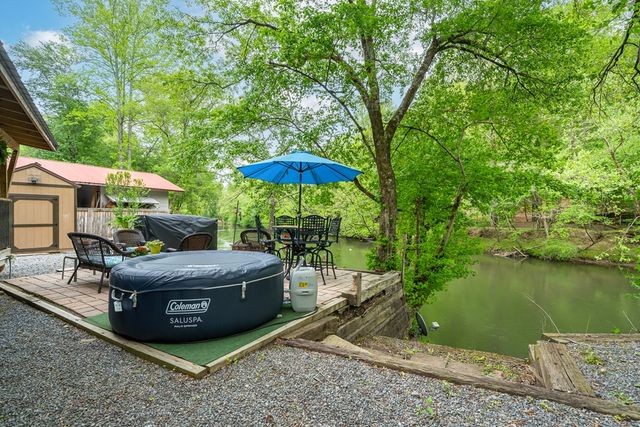 65 1st Street, Ellijay, GA 30540