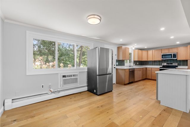1 Amory Ave, Maynard, MA 01754