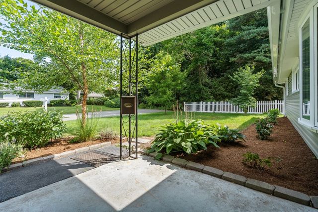 1 Amory Ave, Maynard, MA 01754