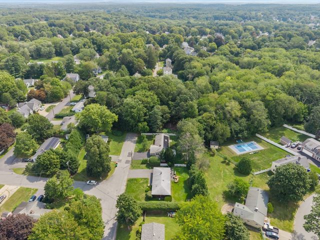 1 Amory Ave, Maynard, MA 01754