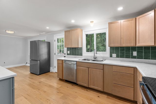 1 Amory Ave, Maynard, MA 01754