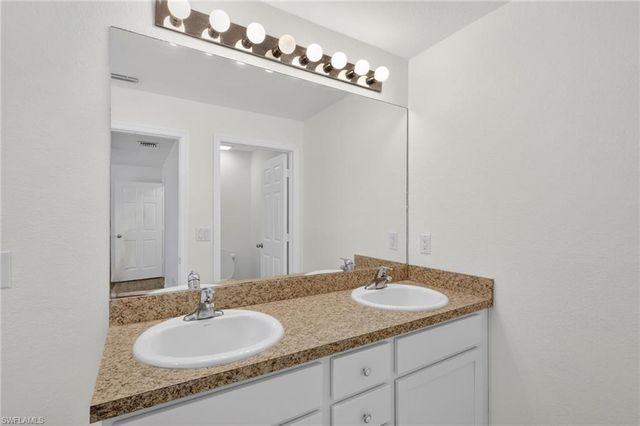 2210 NW 7th AVE, Cape Coral, FL 33993