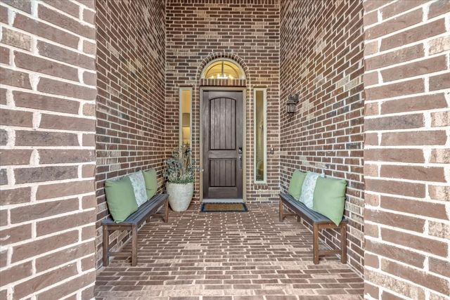 15613 Mirasol Drive, Fort Worth, TX 76177