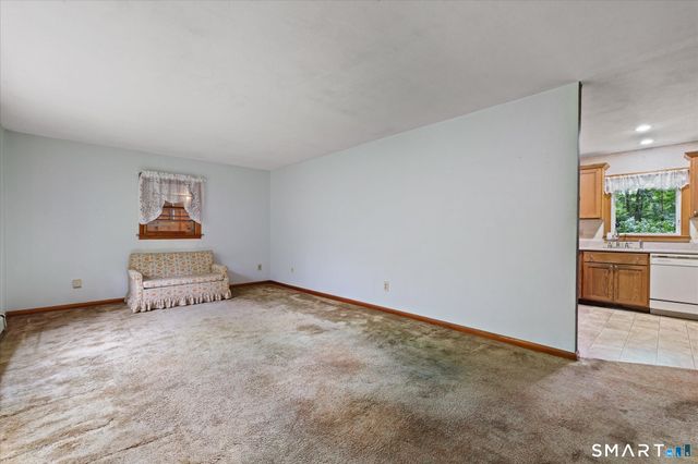 176 Joy Road, Woodstock, CT 06281