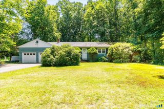 176 Joy Road, Woodstock, CT 06281