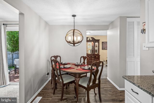 8 ADAMS CT, Marlton, NJ 08053
