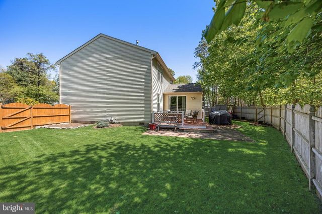 8 ADAMS CT, Marlton, NJ 08053